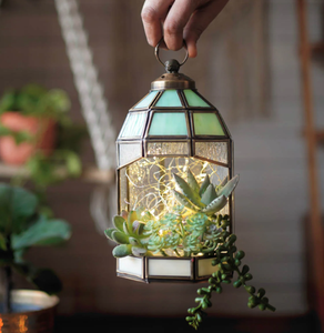 Lanterne rustique en laiton vitrail 8.8x4.7 pouces lanterne bougeoir en métal pour balcon de fête Patio salon et décor de mariage - Product Image 2