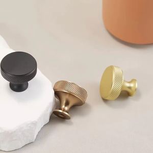 Venta Directa de Fábrica: Muebles de Dormitorio de Aluminio de Diseño Moderno, Armario, Cajonera, Cómoda con Tiradores, Ecológico - Product Image 2