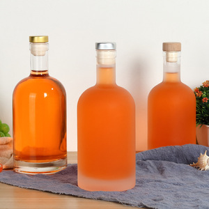 100ml 200ml 375ml 500ml 750ml <span class=keywords><strong>1l</strong></span> Bouteilles en verre clair givré rond Vodka Brandy Gin <span class=keywords><strong>Rhum</strong></span> Tequila Liqueur avec couvercle à vis en liège - Product Image 5
