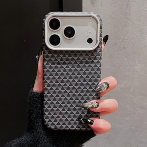 Coque de luxe pour homme, motif fibre de carbone, fine, mate, en PC, magnétique, pour iPhone 17 Pro Max, 17 Air, 16, 15 - Product Image 5