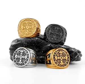 Anello da Uomo <span class=keywords><strong>San</strong></span> Benedetto in Acciaio Inossidabile, Anello Sigillo Robusto e Resistente, Anello di Protezione con Croce Romana Cattolica - Product Image 4