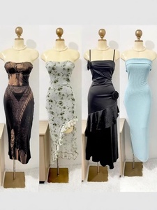 Vestido largo floral colorido con cuello cuadrado Estilo sin esfuerzo y comodidad para tallas casuales de verano y primavera - Product Image 4