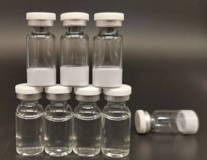 Esencia Facial Humectante y Calmante de 5 ml en Vial de Vidrio Transparente, Polvo Liofilizado - Product Image 2