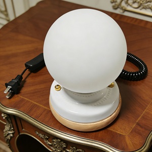 <span class=keywords><strong>Lampada</strong></span> da Tavolo Vintage in Ceramica Aulipur <span class=keywords><strong>con</strong></span> Cavo a Molla e Spina, Ideale per Camera da Letto, Comodino e Studio - Product Image 4