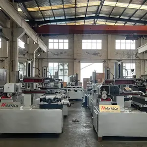 Máquina de corte CNC de alta velocidade EDM Dk7735 Cortador de fio