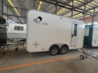 Camion de Kebab Entièrement Équipé en Acier Inoxydable à 4 Roues, Taille Personnalisée, Chariot de Vente Ambulant pour Bubble Tea, Café, Hot-Dogs et Aliments
