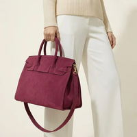 Sacs à main spacieux en cuir suédé de luxe pour femmes, esthétique Old Money, sac fourre-tout de travail, marque privée, logo personnalisé