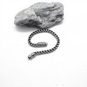 Pulsera de Cadena de Acero Inoxidable con Cierre de Barril Texturizado, Resistente al Deslustre, Impermeable, Joyería para Hombre, Uso Diario - Product Image 3