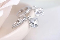 EK27 Anting Perak Sterling Zirkon Empat Cakar Anting Gantung Wanita Bergaya Serbaguna Nuansa Berkelas