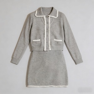 ชุดเซ็ตสองชิ้นเสื้อแ<span class=keywords><strong>ล</strong></span>ะกระโปรงผ้าถัก<span class=keywords><strong>ล</strong></span>ายฉลุประดับมุกแบบรักษ์โลกสำหรับผู้หญิง เหมาะสำหรับงานปาร์ตี้แ<span class=keywords><strong>ล</strong></span>ะใส่ทำงาน - Product Image 2