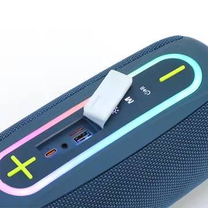 P24 RGB Boombox Altavoces BT inalámbricos portátiles Impermeable Deporte al aire libre Reproductor de música LED <span class=keywords><strong>Xtreme</strong></span> para caja de fiesta Regalo para el hogar Radio FM - Product Image 4