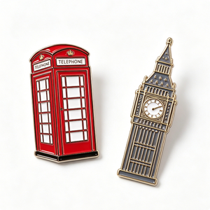 Pin Metálico Esmaltado Duro con Diseño de Cabina Telefónica Roja de Londres y Big Ben, Chapado en Oro, Forma Irregular, Souvenir Coleccionable - Product Image 1