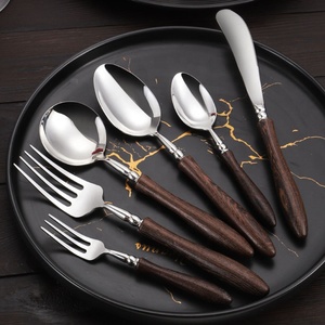 Juego de Cubiertos de Acero Inoxidable Ecológico con Mango de Wengué, <span class=keywords><strong>Color</strong></span> Natural, Diseño Contemporáneo para Regalos Empresariales - Product Image 4