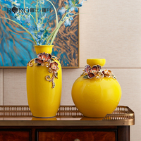 RORO décoration d'intérieur décoration de table de luxe moderne petit vase en verre de couleur fleur peinture émail jaune pour hôtel maison restaurant