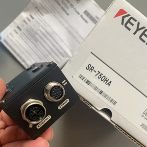 Lector de códigos Keyence SR-751 Listo para enviar - Product Image 4