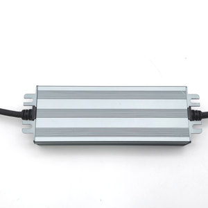 Fuente de Alimentación Exterior Impermeable IP67 con Carcasa de Aluminio, 36W 45W, CA a CC, Compatible con Luces LED de 12V 24V, Fuente de Alimentación para Bancos - Product Image 3
