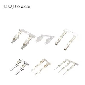 Conector de alimentación de <span class=keywords><strong>52</strong></span> pines para coche con Quad Lock, 8x0.035/444 /3B7.035/447, línea completa para reproductor de CD, conector de audio y antena FM - Product Image 6
