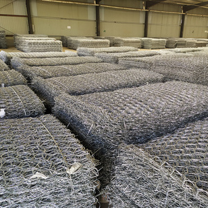 Vente en gros de gabions hexagonaux tissés sur mesure, très demandés, pour l'ingénierie des canaux fluviaux et l'aménagement paysager urbain - Product Image 4