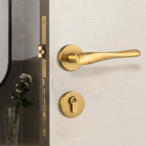 Ensemble de poignées de porte intérieures en laiton massif avec serrures et clés, idéal pour villas de luxe et hôtels – Vente en gros usine - Product Image 3