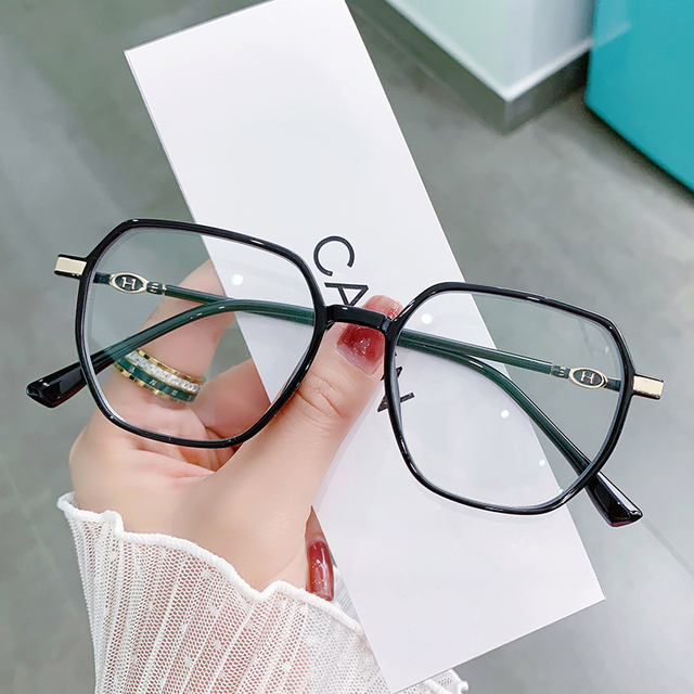 Vintage Oversized Blue Light Blocking Glasses for Mid Big Face Square Frame Glasses TR90 Material