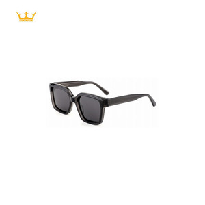 Lunettes de soleil polarisées vintage classiques carrées unisexes avec protection UV, verres TAC personnalisés de luxe, monture en acétate, lunettes de soleil d'extérieur - Product Image 3