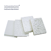 Plaques de plafond suspendu modernes en fibres minérales, panneaux acoustiques ignifuges et résistants à l'humidité, carrés, pour usage bureautique, plaque RH99