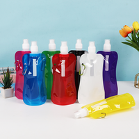 Bouteilles d'eau en plastique pliables réutilisables Sacs à boire pliables pour cantine Conteneur d'eau de voyage réutilisable