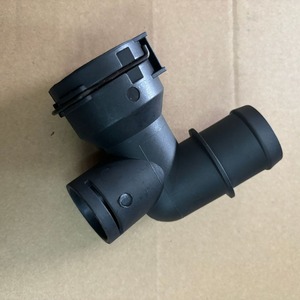 Conector en T para Manguera de Agua de Coche Touran Sagitar 1K0122291BC 90 Grados PA66 Negro - Product Image 3