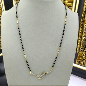 Mangalsutra indien traditionnel en or 22 carats, chaîne de perles noires, pendentif minimaliste en perles et zircon, bijoux à porter au quotidien pour femmes - Product Image 4