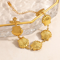 SUMMLY Bracelet en Acier Inoxydable Plaqué Or 18K avec Pendentif Coquillage Style Océanique Vintage, Bijoux de Mode en Gros