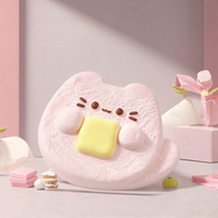 Mignon chat rose tenant du fromage, figurine en plastique à rebond lent, décoration de bureau, modèle de gâteau au beurre, forme alimentaire, doux, écologique