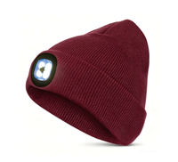 Berretto Lavorato a Maglia Ricaricabile USB con Logo Personalizzato per Adulti, Donne e Uomini, con Luce LED Bianca Integrata per Feste Invernali e Ramadan
