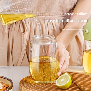 Spruzzatore di <span class=keywords><strong>Olio</strong></span> in Vetro <span class=keywords><strong>per</strong></span> <span class=keywords><strong>Friggitrice</strong></span> <span class=keywords><strong>ad</strong></span> <span class=keywords><strong>Aria</strong></span> con Apertura e Chiusura Automatica e Funzione Spray a Pressione, Doppio Uso in Cucina - Product Image 3