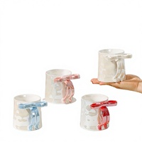 Mug en céramique simple avec anse nœud papillon, résistant aux hautes températures, mignon, style cœur de fille, pour étudiants, café et lait