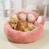Canapé pour animaux de compagnie en fausse fourrure de luxe, forme de patte d'ours, rembourrage en coton PP, doux et confortable, lavable, antidérapant, lit pour chien en peluche