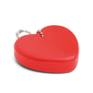 Llavero con forma de corazón flotante, amuleto de metal rojo para llaves y bolsos - Product Image 1