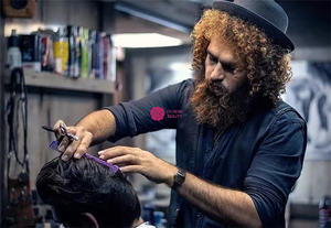 Yicheng Beauty SPA ajustable Rolling Hairdressing Master Tony Master silla taburete de salón taburete de corte de pelo fabricación superior - Product Image 5