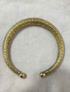 Bracelet africain en laiton bohème à texture d'écailles de poisson dorées, bracelet ajustable pour femme, cadeau. - Product Image 3