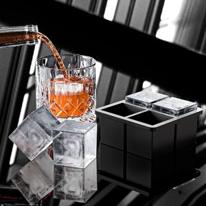 <span class=keywords><strong>Bac</strong></span> à glaçons carré en silicone à 4 cavités <span class=keywords><strong>avec</strong></span> <span class=keywords><strong>couvercle</strong></span>, démoulage facile, grand moule à glace pour la cuisine, outil de fabrication de glace - Product Image 4