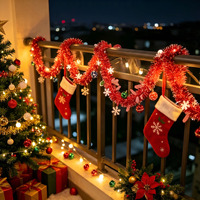 Nicro 3m 10 Stück Lichter Plastik Grün Rot Lametta-Girlande mit Kugeln für Baum Treppe Frohe Weihnachten Party LED Hängedekoration