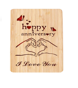 Tarjeta de aniversario de madera minimalista hecha a mano Saludo de madera y bambú real para el mensaje del Día de San Valentín 'I Love You' - Product Image 2
