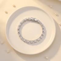 Bracelet personnalisé triangulaire en zircon, plaqué or et argent, bijoux de mode en gros pour femmes et hommes, bracelets entièrement en zircon