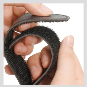 Ganchos Giratorios de Piel Sintética con Velcro para Cochecito, Organizador de Carrito de Compras, Gancho Colgante, Accesorios para Cochecito de Bebé, Clips - Product Image 4