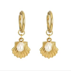 Modernos Pendientes de Aro de Acero Inoxidable con Diseño de Ola, Perlas y Conchas Marinas, Chapados en Oro de 18K, Resistentes al Deslustre, para Mujer - Product Image 4