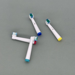 <span class=keywords><strong>Testine</strong></span> di ricambio per <span class=keywords><strong>spazzolino</strong></span> da denti professionali - Product Image 3