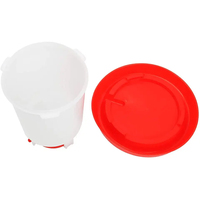 Abreuvoir automatique multi-tailles de haute qualité pour volailles, bols d'abreuvement durables en plastique pour poulets, équipement d'alimentation pour fermes et poulaillers.