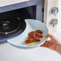 Creatief Servies 5 Stuks Serveren Snack Fruitschotel Keramische Huishoudelijke Halve Maan Vorm Schotel Halve Maan Combinatie Borden Set
