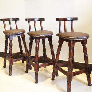 Custom Vintage Outdoor Backyard High Counter Wooden Beer Wine Barrel Bar <b>Table</b> and <b>Stools</b> Unit Sport Wooden Wine Barrel Bar - Product Image 3