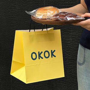 Bolsas de Embalaje Personalizadas Ecológicas y Reciclables de Papel Kraft con Fondo Cuadrado para Panadería y Comida para Llevar al por Mayor - Product Image 6