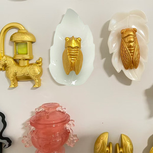Magneti per Frigorifero del Museo di Nanjing, Souvenir Culturali e Creativi, Cicala Dorata e Foglia di Giada - Product Image 2